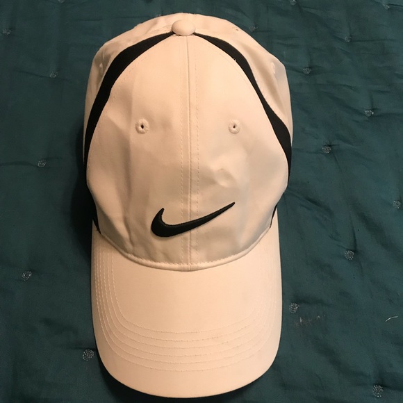 Nike Other - Nike Performance Hat.